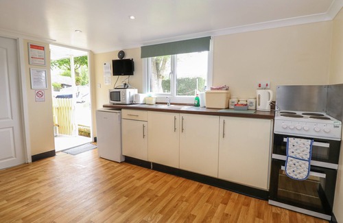 Stalham Cabaña | OLIVE, pet friendly, with a garden in Stalham