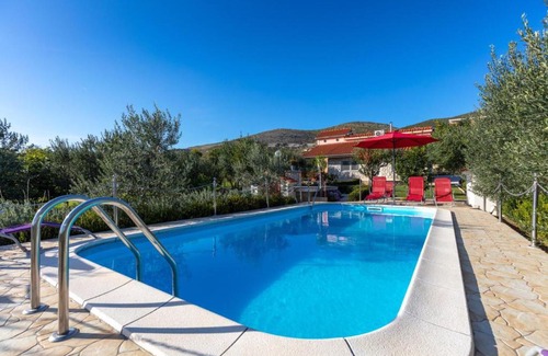 Plano Casa | Olive tree holiday home near Trogir and Split