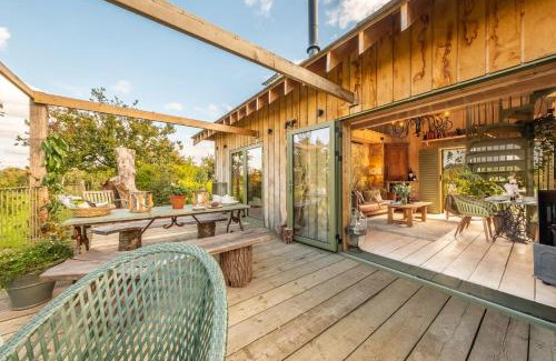 Upper Dicker Casa | Olive Tree House