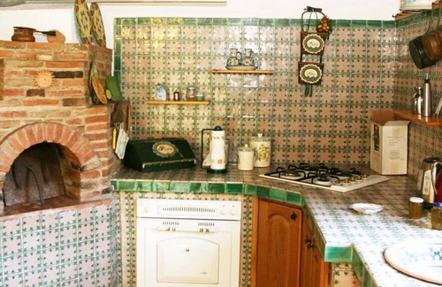 Capri Leone Cabaña | Villa histórica rodeada de olivos: Wi-Fi CA jardín grande vista terraza Barbacoa