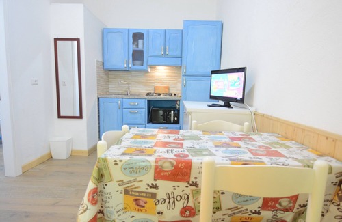 Tanaunella Apartamento | Olivo * Estudios * a 800 m del mar en Tanaunella Budoni.