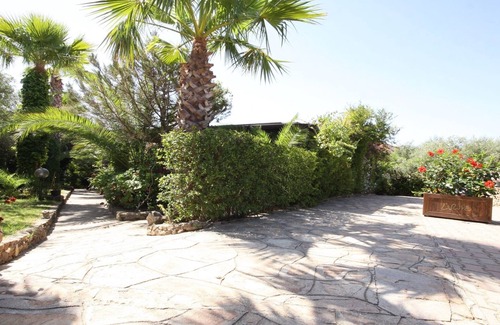 Tanaunella Apartamento | Olivo * Estudios * a 800 m del mar en Tanaunella Budoni.