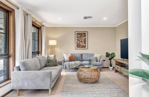 McLaren Vale Casa | Oliver's Homestead - An Idyllic Vineyard Retreat