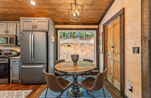 Cherry Log Cabina | Olivers Modern Twist- Cherry Log GA