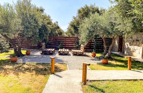 Tymbaki Casa | Oliviera - House in Nature