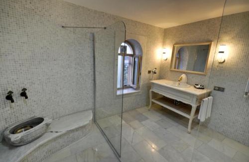 Kalem Island Hotel | Oliviera Private Island Hotel - Kalem Island