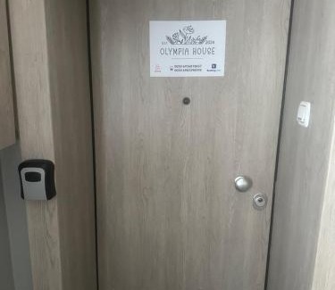 Drama Apartamento | OlympiaHouse