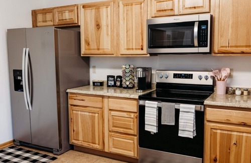 Port Angeles Casa | Olympic National Park Newly Built Cozy Central Home Base