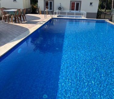 Olympos Apartamento | OLYMPOS YÖRÜK OTAĞI APART EVLERİ
