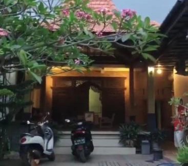 Sumberagung Casa | Omah Joglo Pulau Merah