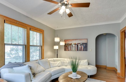 Aksarben - Elmwood Park Casa | Omaha Mid-Town Beauty w the charm, amenities & hospitality u are looking for!