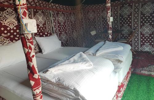 Bidiya Otro | Oman desert private camp