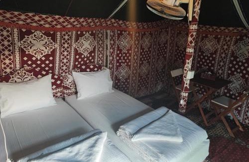 Bidiya Otro | Oman desert private camp