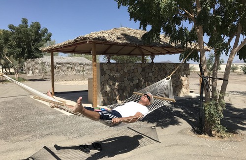 Lizq Cabina | Escapada de Omán: cabaña ecológica de Neem, desierto cercano, montañas, fortalezas y pueblos