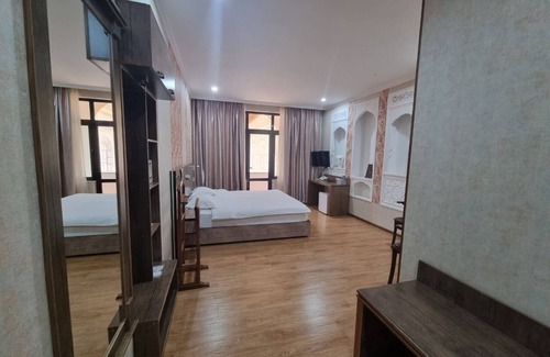 Bukhara Hotel | Omar Khayyam
