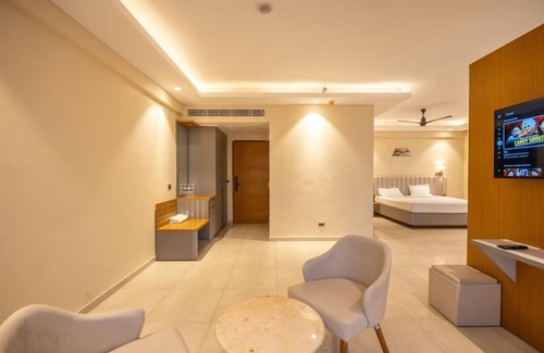 Mohangarh Hotel | Omaxe Hazratganj Lucknow Suites & Inn