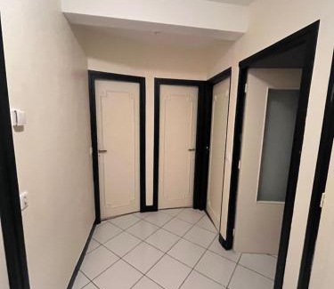 Epinay-sur-Seine Apartamento | Ombre et lumière