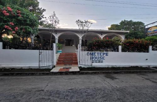 Moyogalpa Cama Y Desayuno | Ometepe House