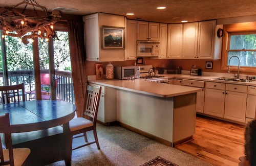 Indianapolis Casa | ON 62-acre Broad Ripple park and a mile from Broad Ripple village.
