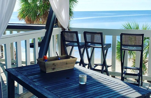Crawfordville Condominio | ON BEACH! Beautifully decorated. Everything you need! Beach toys firepit kayaks