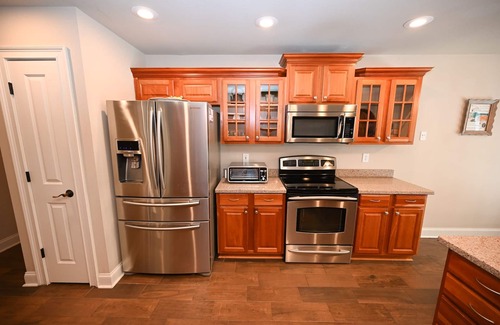 Auburn - Opelika Casa | On border of Auburn & Opelika. Just off exit 57, east access to both downtowns!