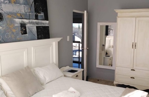 Bayswater Casa | On Hill Lodge