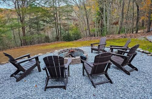 Morganton Casa | On Mountain Time