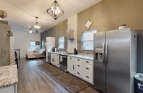 Holiday Island Casa | ON MOUNTAINTOP with beautiful views!
