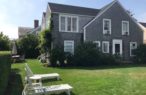 Siasconset Casa | ON Sconset bluff-walk to beach-walk to village