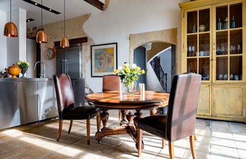 Castillon-la-Bataille Casa | On the banks of the Dordogne River, Saint Emilion