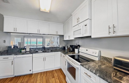 Inlet Beach Condominio | On the Beach - 2 Br townhouse by RedAwning