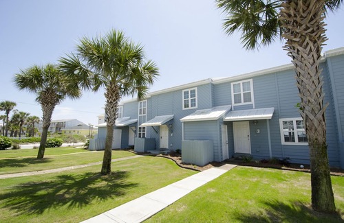 Inlet Beach Condominio | On the Beach - 2 Br townhouse by RedAwning