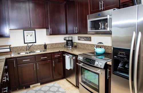 Rockaway Beach Casa | ¡En la playa! ¡3 camas King, 5 televisores de alta definición, Wi-Fi, casa de pueblo de lujo, Rockaway Oasis!