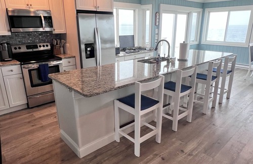 Niantic Casa | On the beach amazing views... welcome to your happy place!