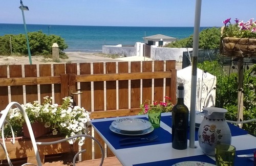 Eden Beach Apartamento | En la playa, hermosas puestas de sol. Wifi gratis. Ofertas de otoño en Cerdeña.