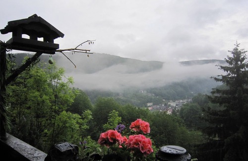 Unterweißbach Casa | Ubicación del bosque con muy bonitas vistas panorámicas de 2 valles.