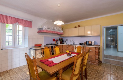 Susnjevica Villa | ÚLTIMO MINUTO -30%! La distancia perfecta entre el mar y la montaña.
