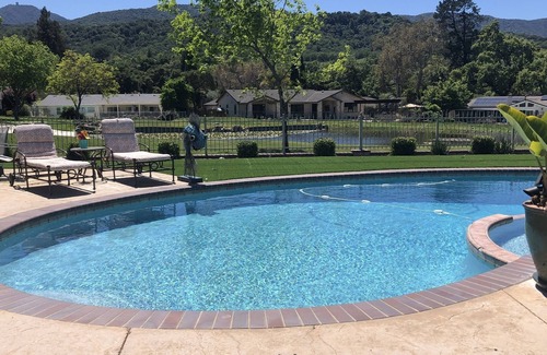 Country Club Casa | On the Golf Course Home w amazing views!