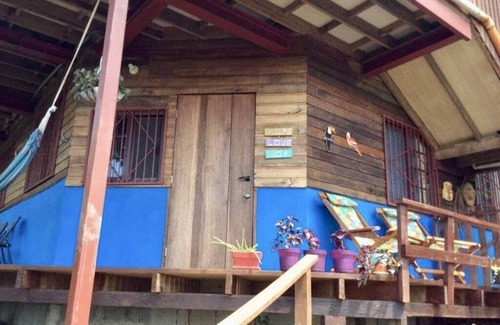 Bocas del Toro Apartamento | En la colina vista al mar cabaña de la selva, piscina y bicicletas