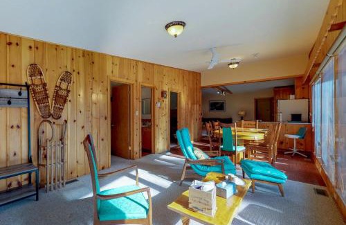 Estes Park Casa | On The River