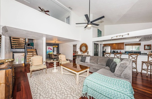 Independence Square Casa | Fun on the rocks! Waterfront|HeatedPool/Foosball