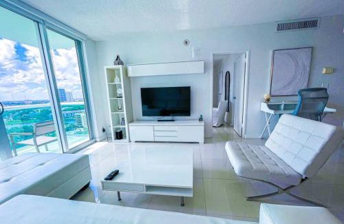 Hollywood South Central Beach Apartamento | On The Sand - All The Amenities - Hollywood Beach