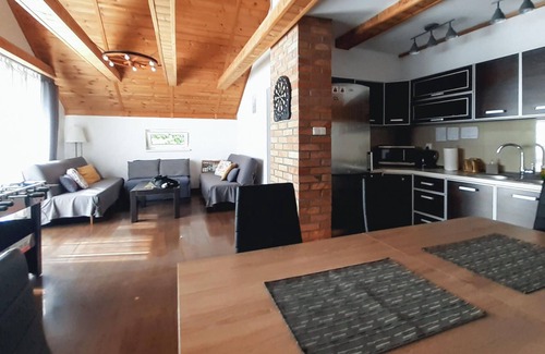Sikory Juskie Casa | Alojamiento de 8 habitaciones en Sajzy