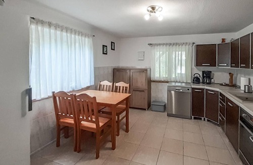 Sikory Juskie Casa | Alojamiento de 8 habitaciones en Sajzy