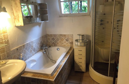 Cuxac-Cabardes Casa | On the slopes of the Montagne Noire ...,,,in Cabardes country ...
