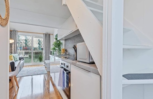 Seafront Apartamento | On the Water 2 A One-of-a-Kind Stay | Free Parking | By My Getaways