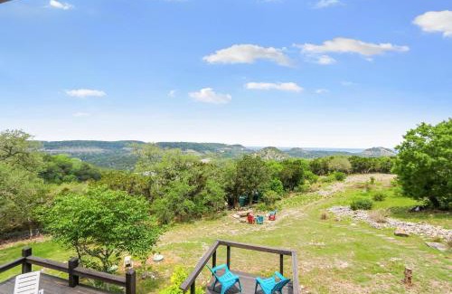 New Braunfels Casa | On Top of the World