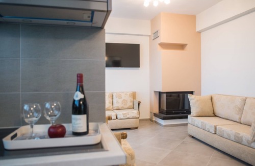 Xylokastro-Evrostina Casa | Onar Zin Seabliss - Penelope Poolside Getaway