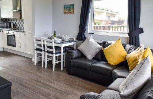 Bacton Casa | Once Upon A Tide