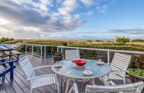 Rockaway Beach Casa | Once Upon a Tide - Rockaway